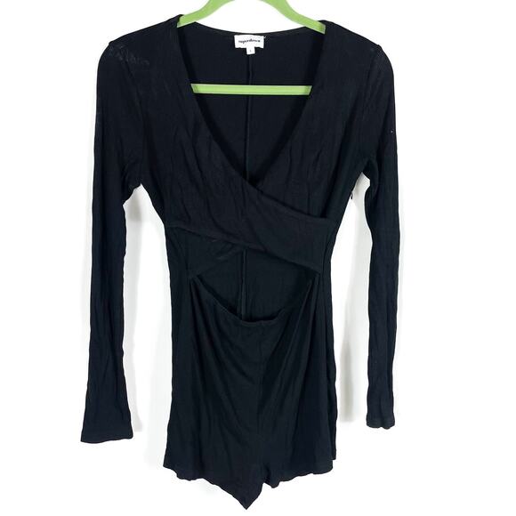 Superdown Ayla Cut Out Romper Black Ribbed Long Sleeve V-Neck Jersey Sz L - Picture 13 of 15